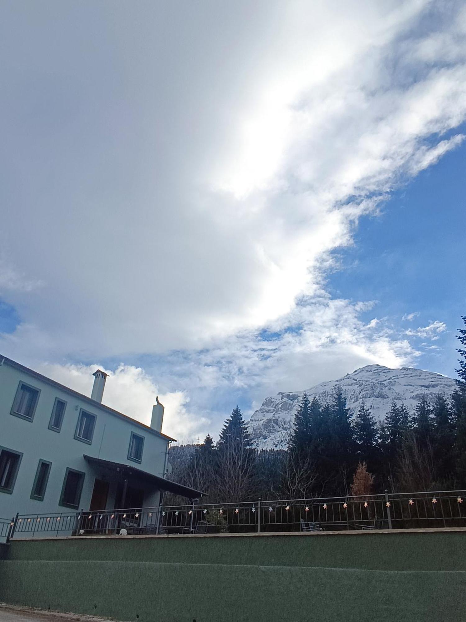 Baldeneige Hotel Pramanta Luaran gambar